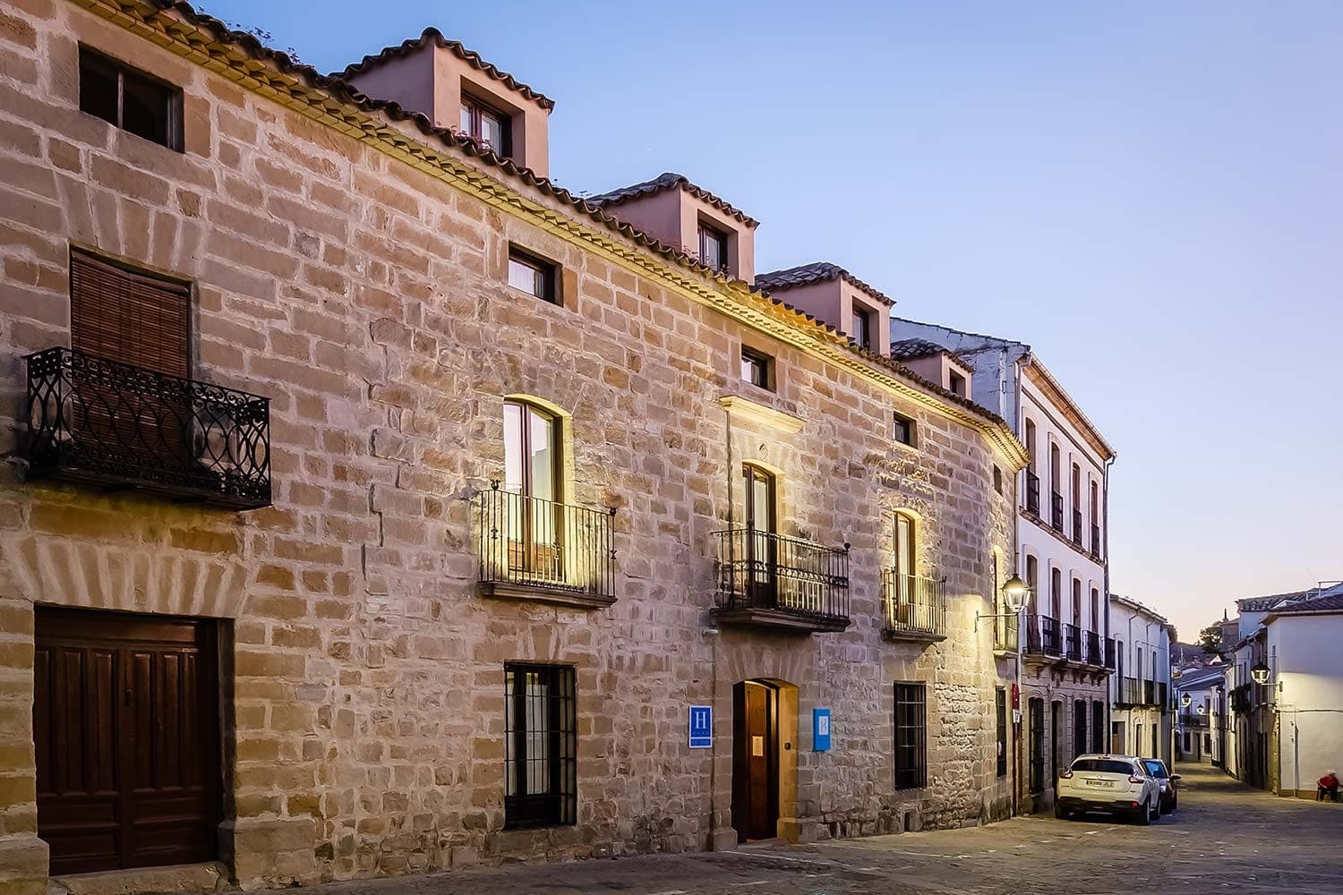 Hotel YIT La Casona del Arco