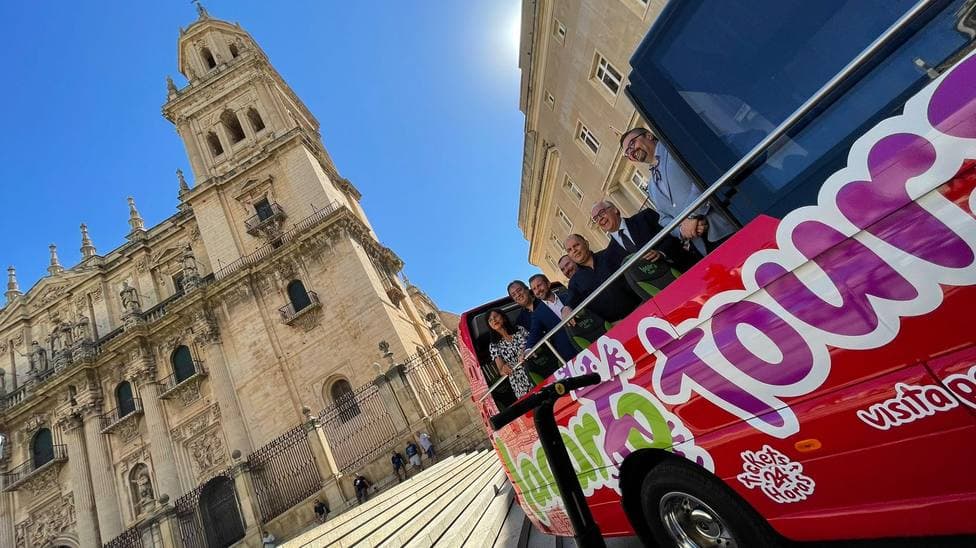 Autobús turístico de Jaén