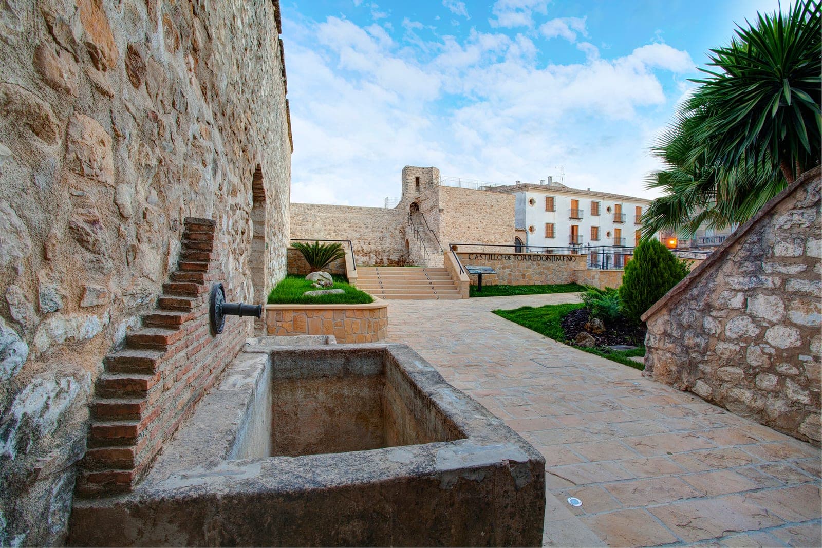 Visita guiada gratuita al castillo de Torredonjimeno y el Tesoro Visigodo