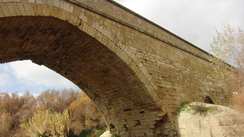 El Puente Romano