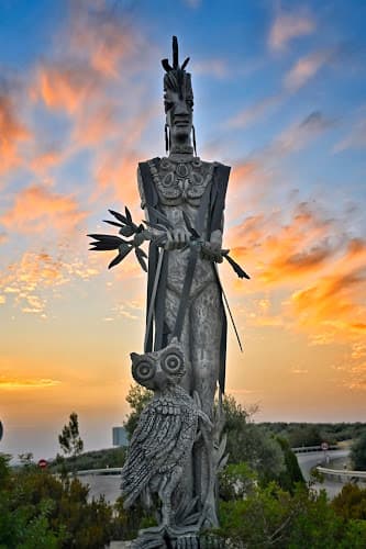 Rotonda de la diosa Atenea