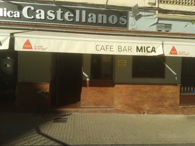Café bar mica