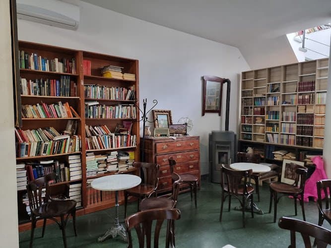 CAFETERÍA ESTACIÓN DE AUTOBUSES