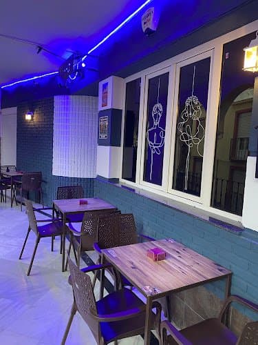 Mitos Pub